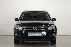 Внедорожник Volkswagen Tiguan 2012 года, 1259000 рублей, Челябинск