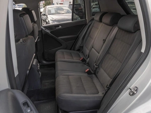 Внедорожник Volkswagen Tiguan 2011 года, 1299000 рублей, Саратов