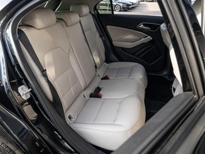 Хетчбэк Mercedes-benz A-класс 2013 года, 1395000 рублей, Краснодар