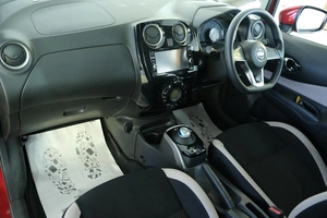 Хетчбэк Nissan Note 2018 года, 1479000 рублей, Омск