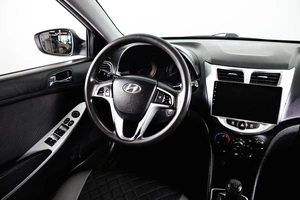 Седан Hyundai Solaris 2012 года, 899000 рублей, Пермь