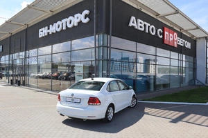 Седан Volkswagen Polo 2017 года, 1390000 рублей, Мирное