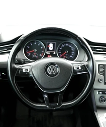 Седан Volkswagen Passat 2016 года, 1297000 рублей, Орёл