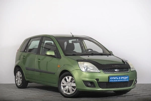 Хетчбэк Ford Fiesta 2006 года, 379000 рублей, Томск