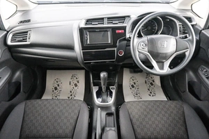 Хетчбэк Honda Fit 2016 года, 1049000 рублей, Красноярск