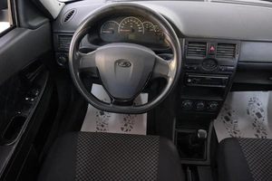 Седан ВАЗ (LADA) Priora 2007 года, 389000 рублей, Омск