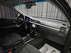 Седан Kia Rio 2020 года, 1149000 рублей, Красноярск