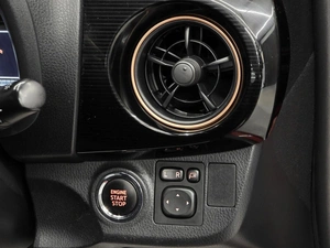 Хетчбэк Toyota Vitz 2019 года, 1149000 рублей, Красноярск