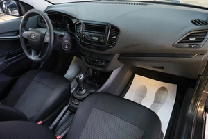 Седан ВАЗ (LADA) Vesta 2017 года, 869000 рублей, Омск