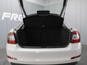 Лифтбек Skoda Octavia 2014 года, 1219000 рублей, Омск