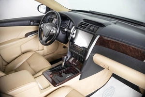 Седан Toyota Camry 2015 года, 1949000 рублей, Пермь