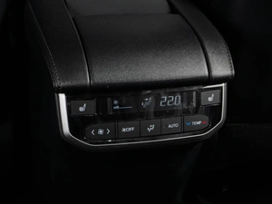 Внедорожник Toyota Highlander 2026 года, 5459000 рублей, Тюмень