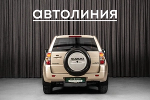 Внедорожник Suzuki Grand Vitara 2010 года, 899000 рублей, Красноярск