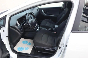 Купе Kia Ceed 2016 года, 1160000 рублей, Мирное