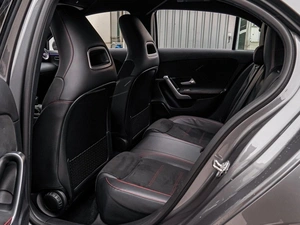 Хетчбэк Mercedes-benz A-класс 2019 года, 2398000 рублей, Краснодар