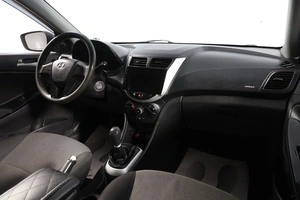 Седан Hyundai Solaris 2012 года, 599000 рублей, Новосибирск