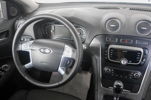 Седан Ford Mondeo 2013 года, 949000 рублей, Кемерово