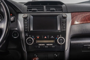 Седан Toyota Camry 2013 года, 1669000 рублей, Томск