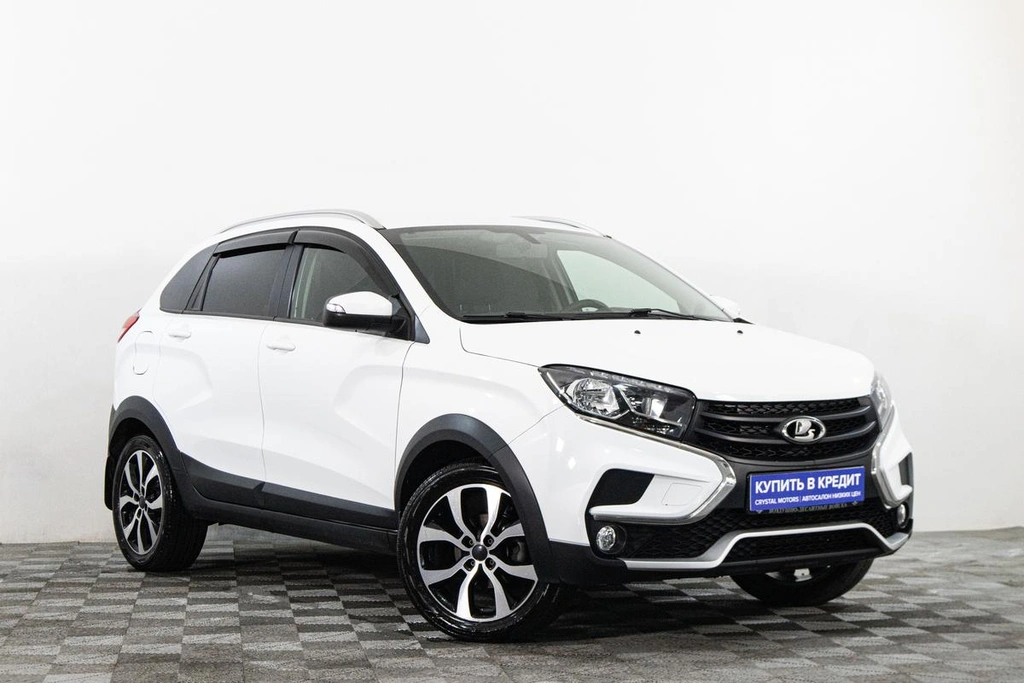 Хетчбэк ВАЗ (LADA) XRAY Cross 2019 года, 1009000 рублей, Сургут