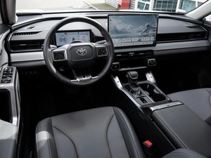 Внедорожник Toyota RAV4 2026 года, 4650000 рублей, Краснодар