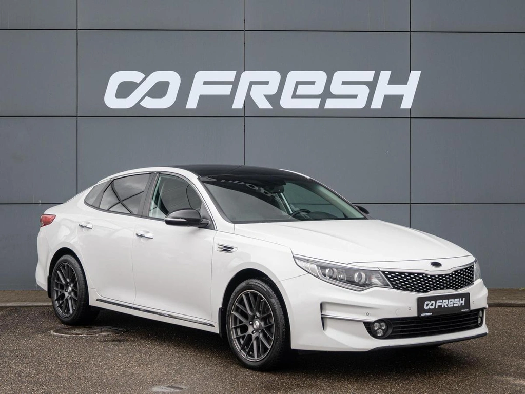 Седан Kia Optima 2017 года, 1800000 рублей, Краснодар