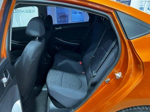 Седан Hyundai Solaris 2015 года, 949000 рублей, Красноярск