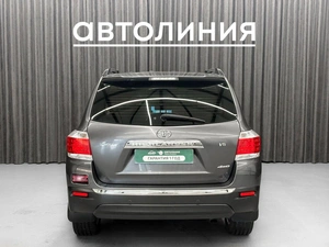 Внедорожник Toyota Highlander 2011 года, 2149000 рублей, Красноярск