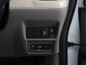 Минивэн Honda Stepwgn 2016 года, 1700000 рублей, Омск