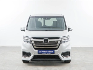 Минивэн Honda Stepwgn Spada 2019 года, 2679050 рублей, Москва