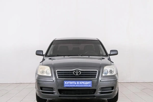 Седан Toyota Avensis 2005 года, 839000 рублей, Красноярск