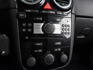 Хетчбэк Opel Corsa 2010 года, 699000 рублей, Воронеж