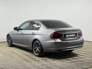 Седан BMW 3 серия 2010 года, 943100 рублей, Казань