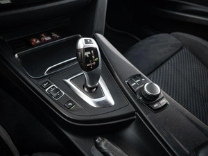 Седан BMW 3 серия 2016 года, 2410000 рублей, Краснодар