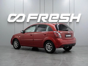 Хетчбэк Kia Rio 2011 года, 549000 рублей, Воронеж