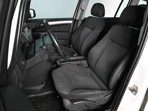 Минивэн Opel Zafira 2012 года, 1035000 рублей, Ростов-на-Дону