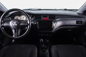 Седан Mitsubishi Lancer 2006 года, 349000 рублей, Пермь