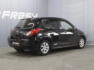 Хетчбэк Nissan Tiida 2007 года, 520000 рублей, Омск