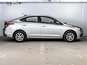 Седан Hyundai Solaris 2019 года, 1569000 рублей, Ставрополь