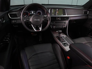 Седан Kia Optima 2018 года, 2219000 рублей, Воронеж