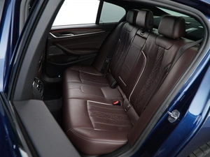 Седан BMW 5 серия 2018 года, 3399097 рублей, Москва