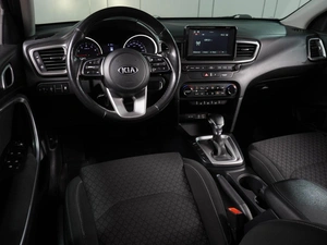 Хетчбэк Kia Ceed 2018 года, 1659000 рублей, Воронеж