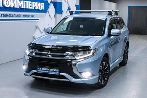 Внедорожник Mitsubishi Outlander 2016 года, 1998000 рублей, Солонцы