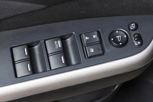 Внедорожник Honda CR-V 2014 года, 2299000 рублей, Новосибирск