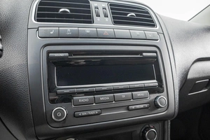 Седан Volkswagen Polo 2011 года, 999000 рублей, Барнаул