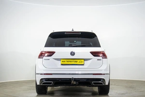Внедорожник Volkswagen Tiguan 2018 года, 2899000 рублей, Оренбург