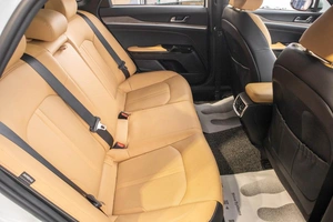 Седан Kia K5 2019 года, 2199000 рублей, Барнаул