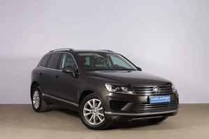 Внедорожник Volkswagen Touareg 2015 года, 3389000 рублей, Новосибирск