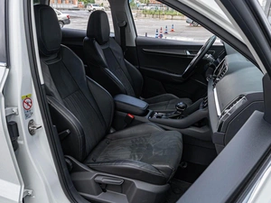 Внедорожник Skoda Karoq 2021 года, 2349000 рублей, Краснодар