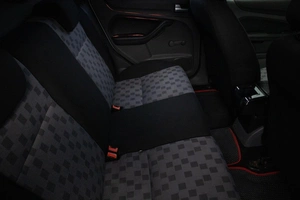 Седан Ford Focus 2007 года, 329000 рублей, Оренбург