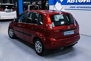 Хетчбэк Ford Fiesta 2007 года, 498000 рублей, Солонцы